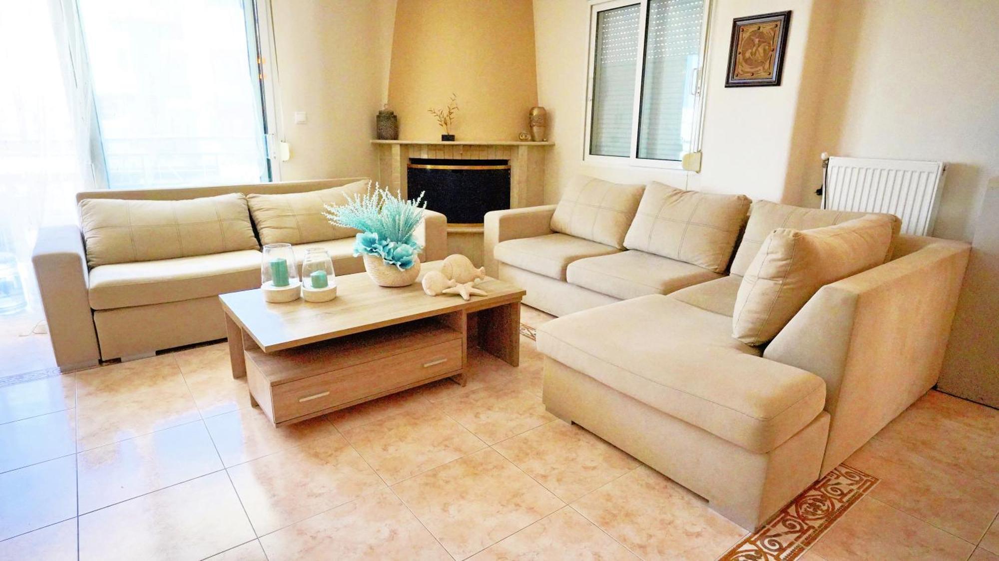 Lovely And Sunny Apartament 300M From Beach!! Peraía Zewnętrze zdjęcie