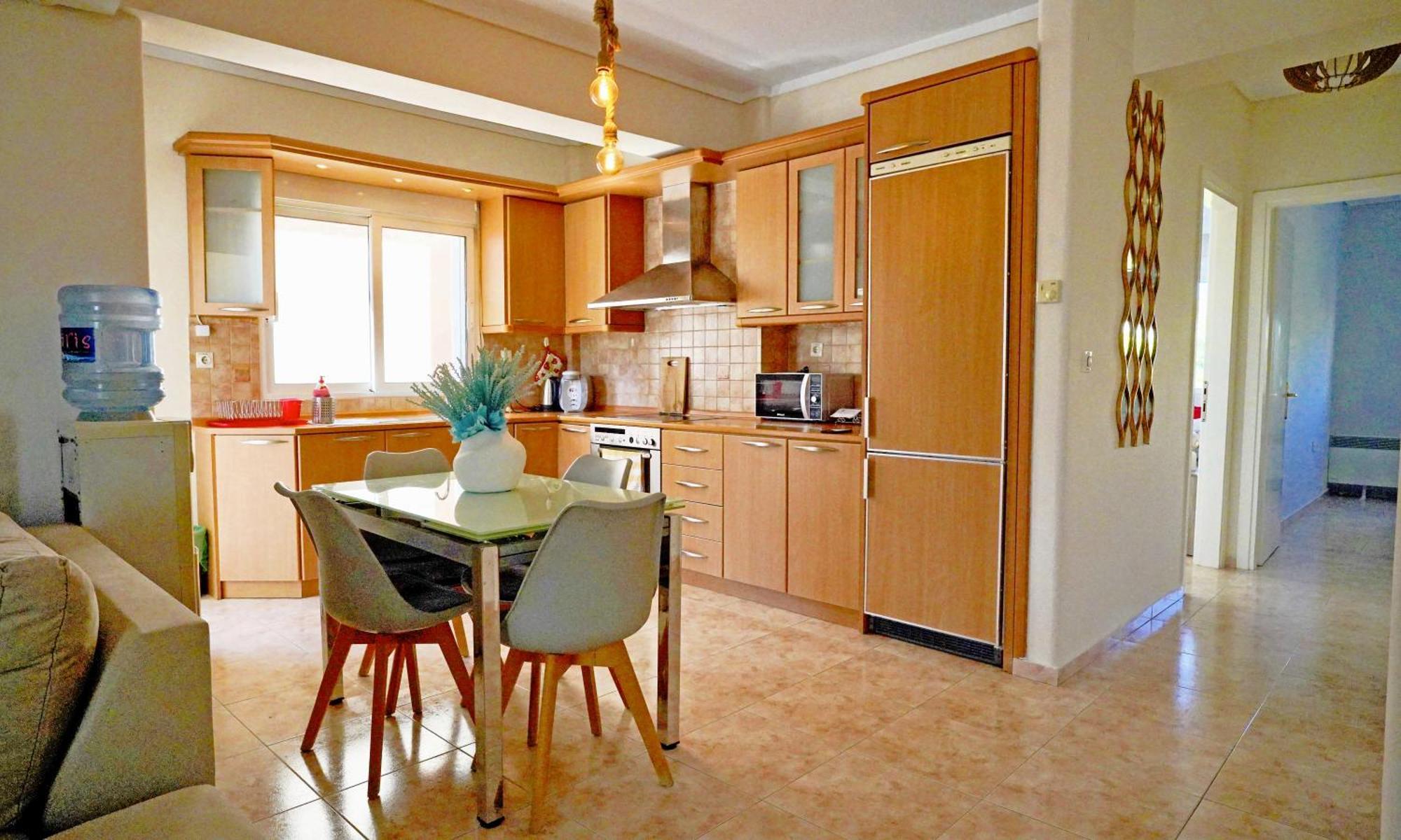 Lovely And Sunny Apartament 300M From Beach!! Peraía Zewnętrze zdjęcie