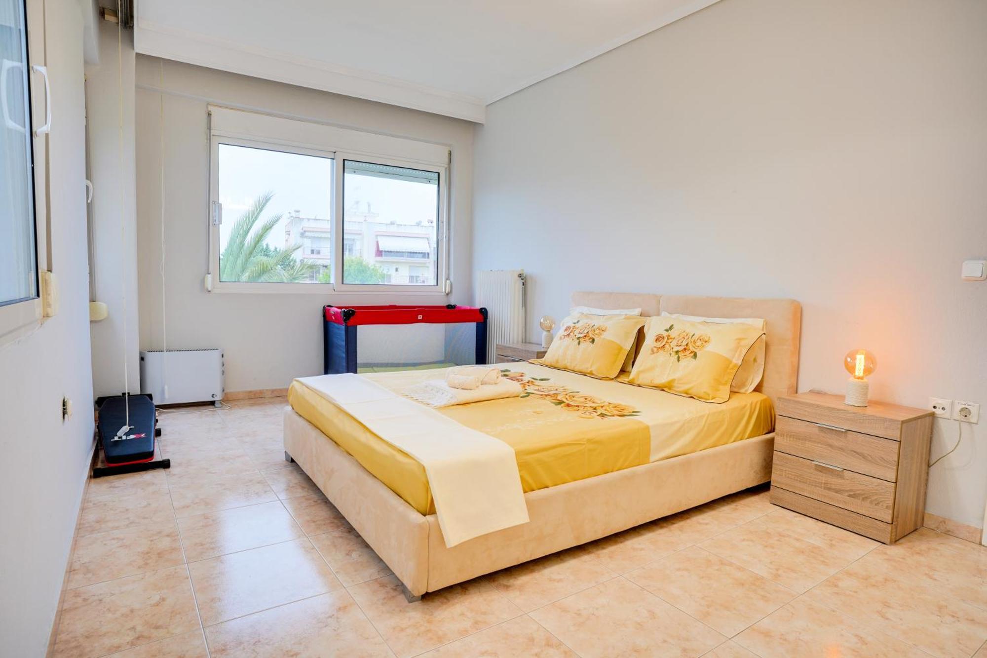 Lovely And Sunny Apartament 300M From Beach!! Peraía Zewnętrze zdjęcie
